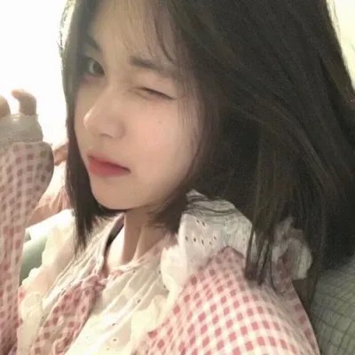月鳞绮纪